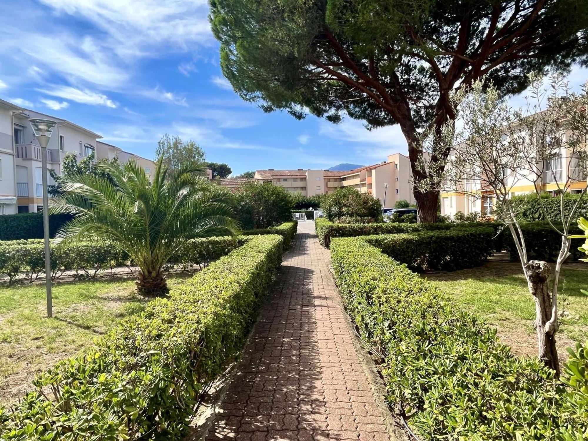 Studio A Argeles-Sur-Mer, 400M De La Plage Et Proche Commerces, Loggia, Animaux Bienvenus, Menage Inclus - Fr-1-225-548 Argelès-sur-Mer Exterior foto